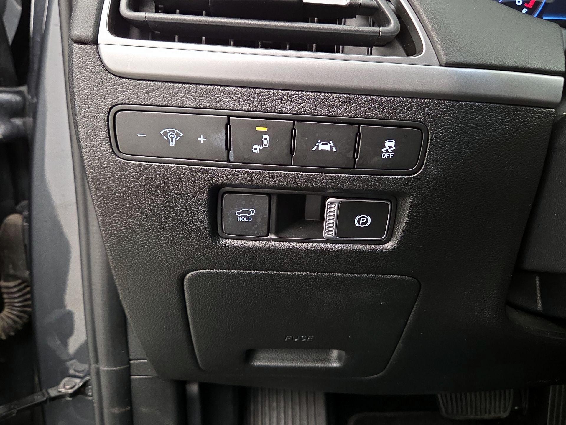 Thumbnail: 2022 Hyundai Palisade - 13