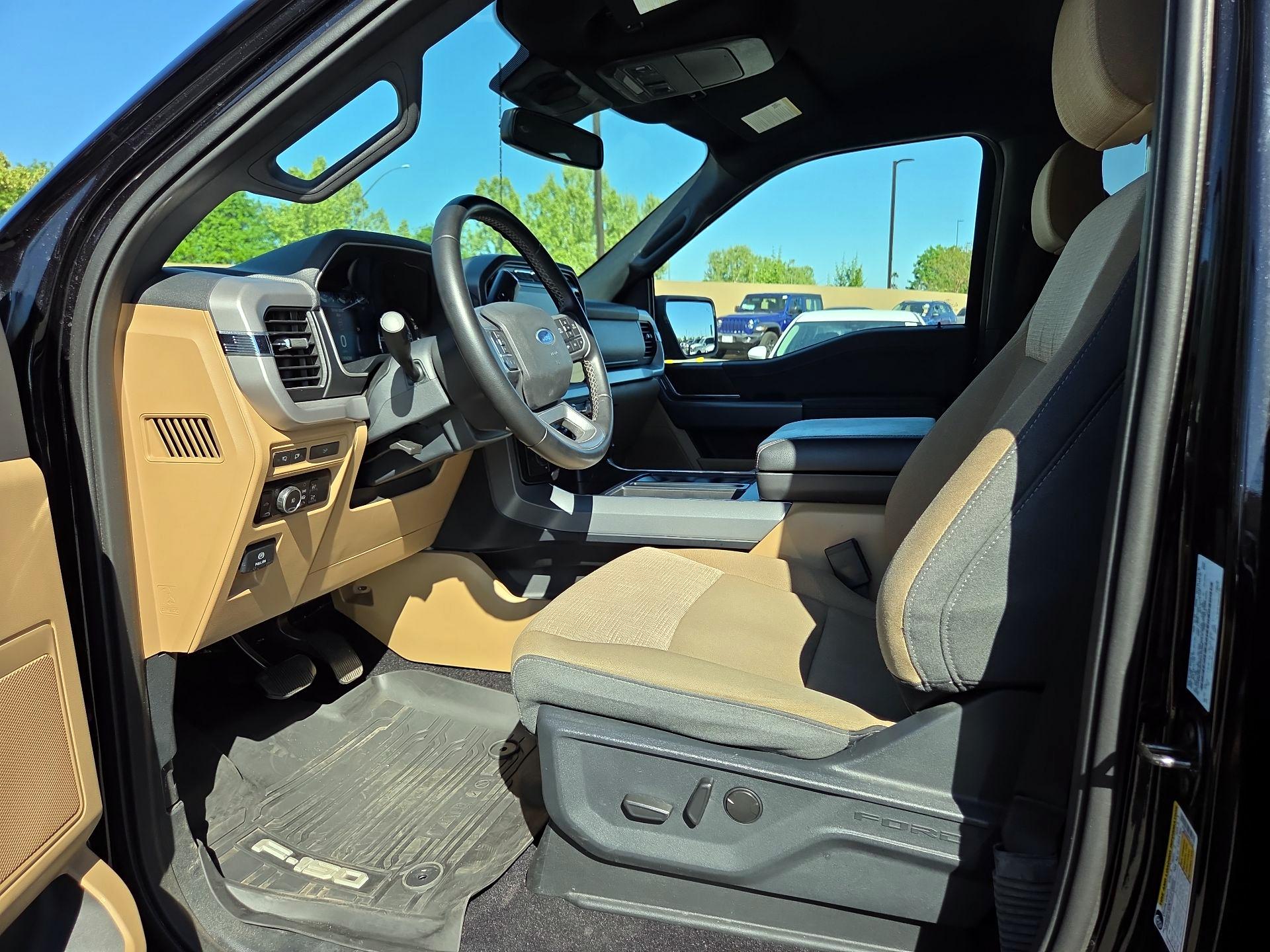 Thumbnail: 2023 Ford F-150 - 9