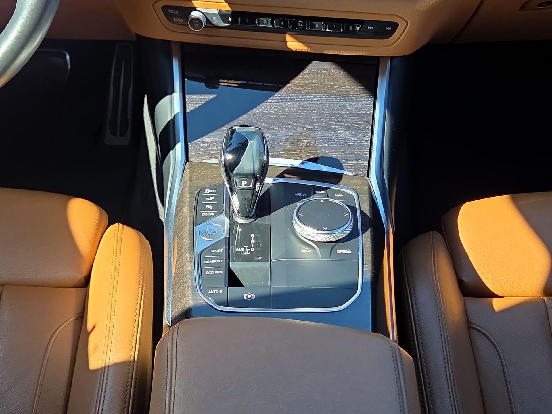 Thumbnail: 2020 BMW 3 Series - 16