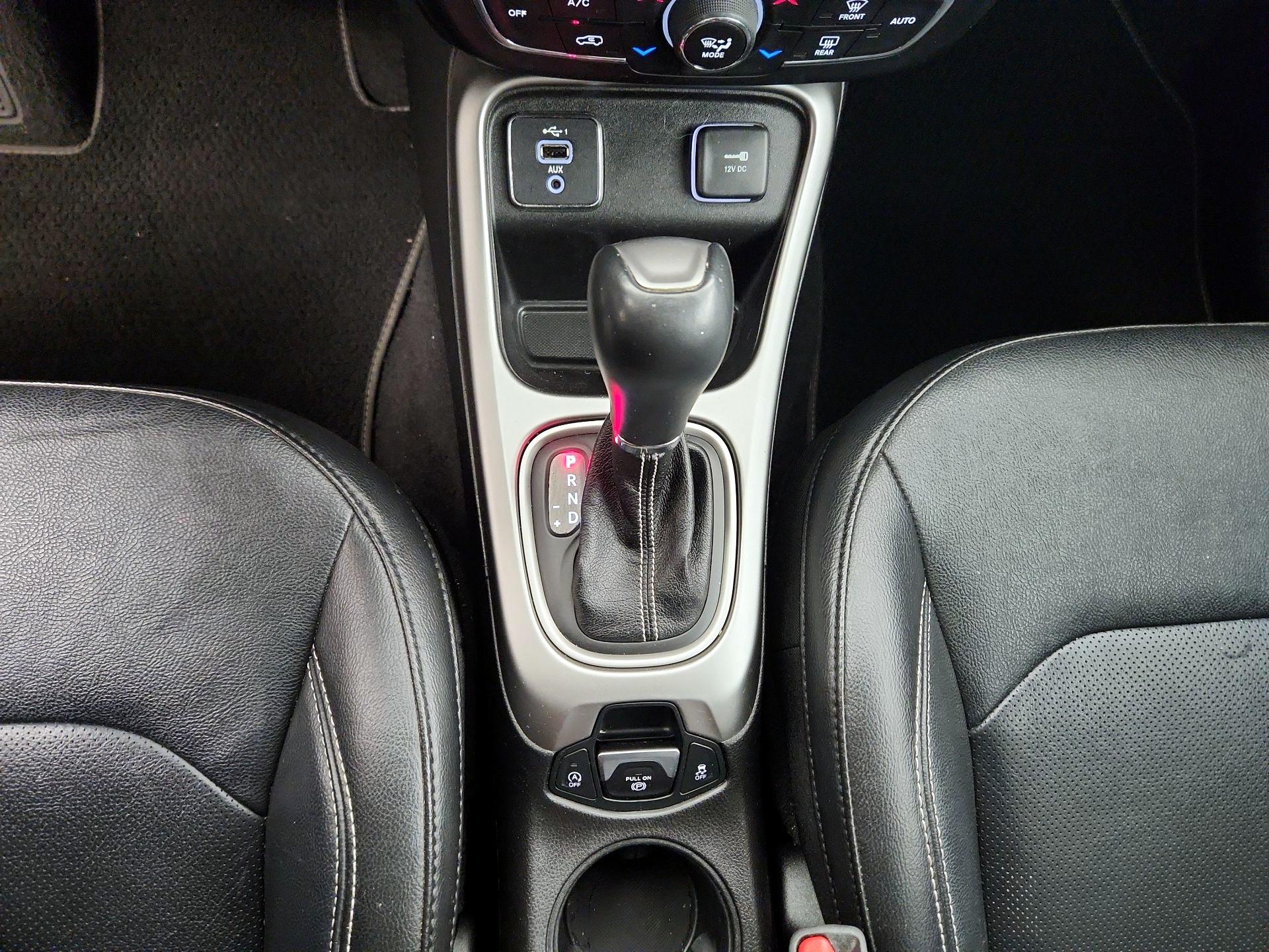 Thumbnail: 2021 Jeep Compass - 17