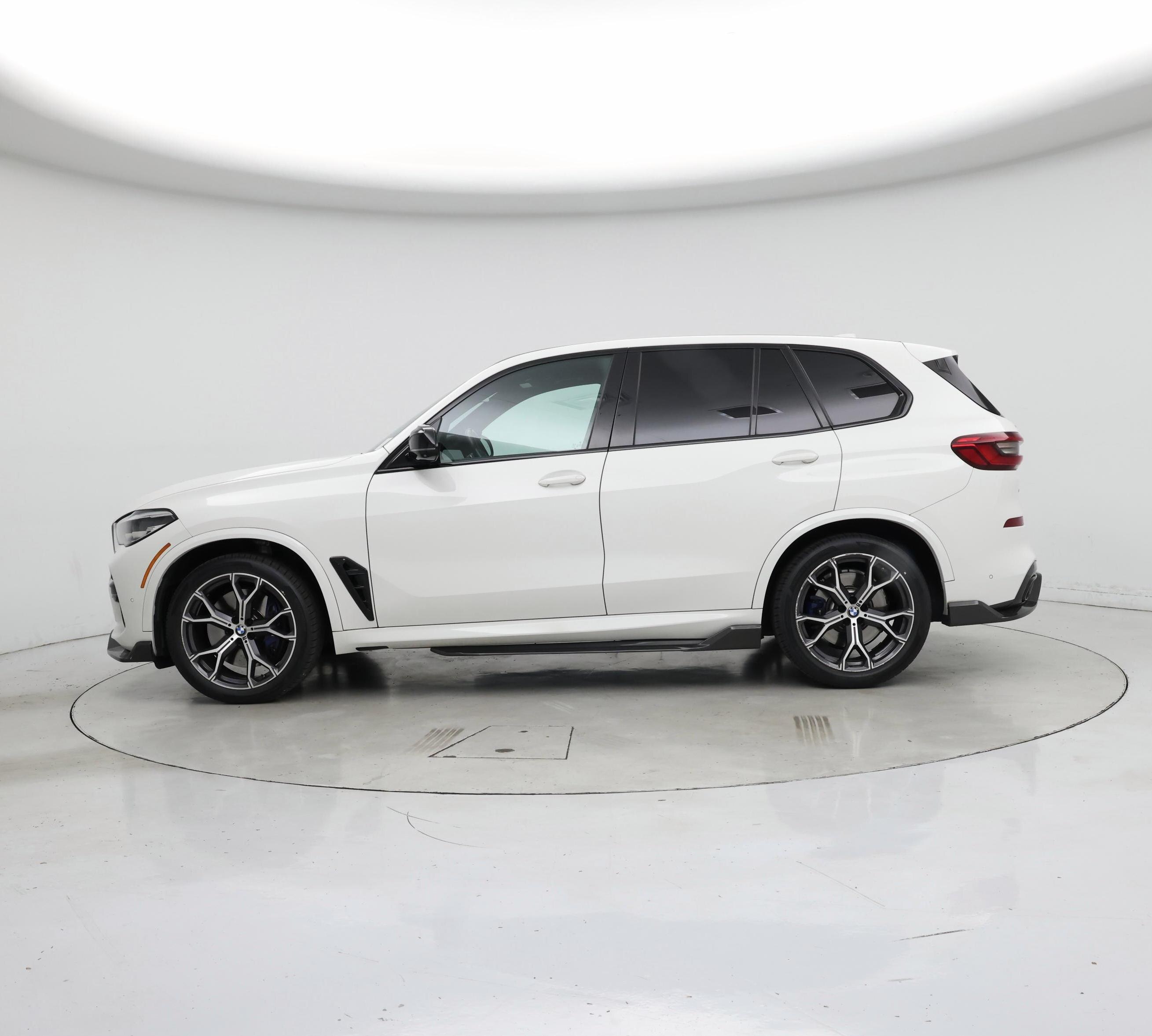 Thumbnail: 2020 BMW X5 - 3