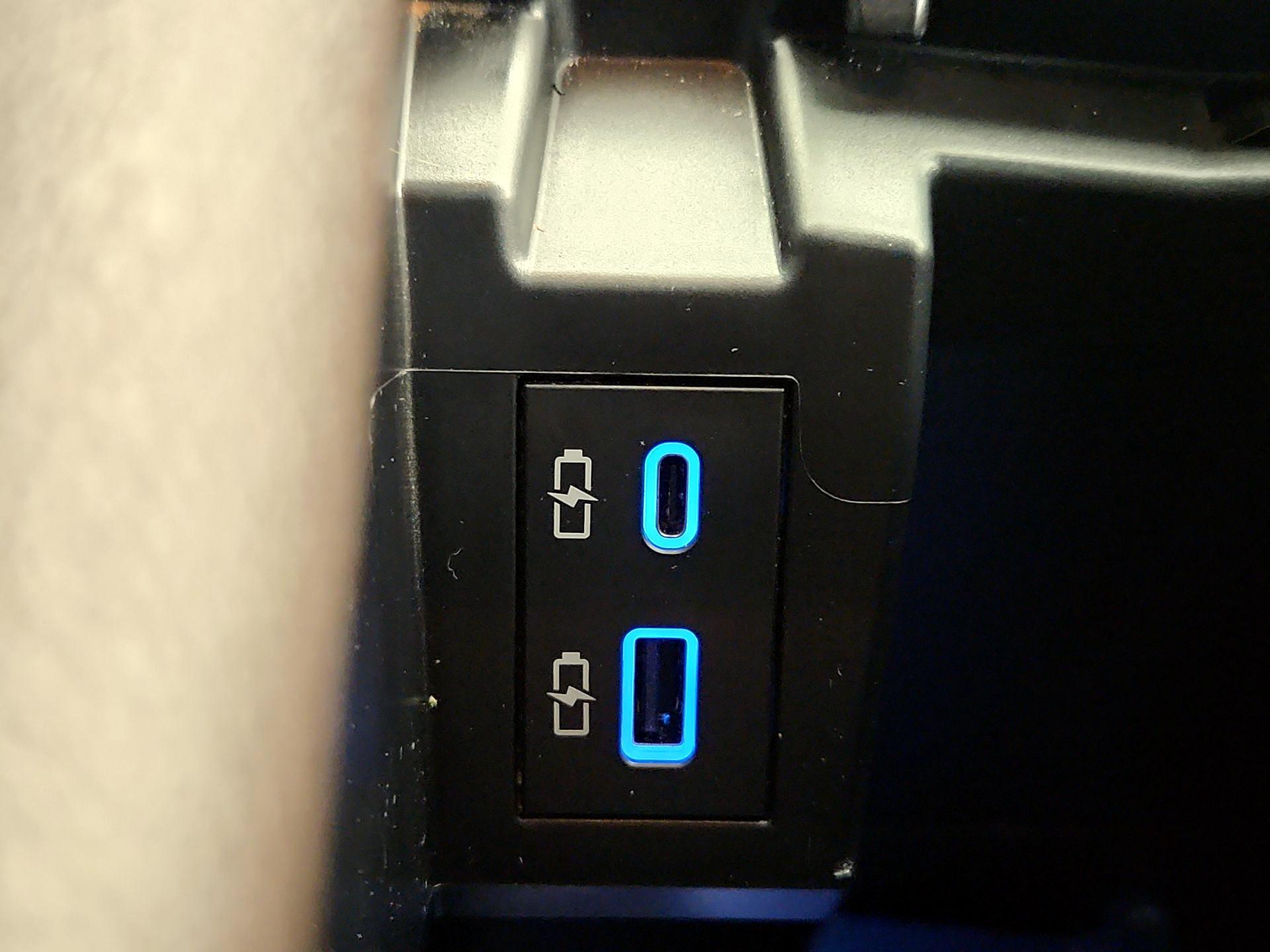 Thumbnail: 2024 Toyota Sienna - 19