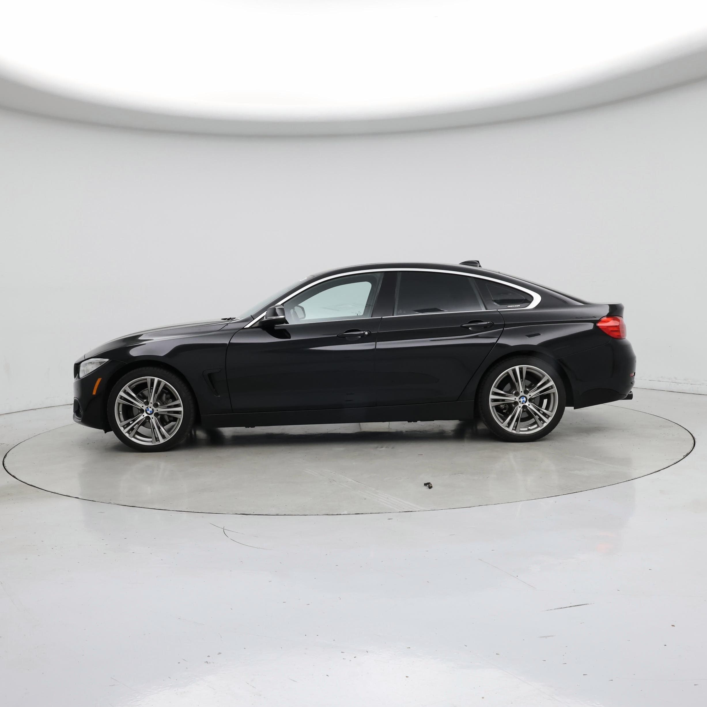 Thumbnail: 2017 BMW 4 Series - 3
