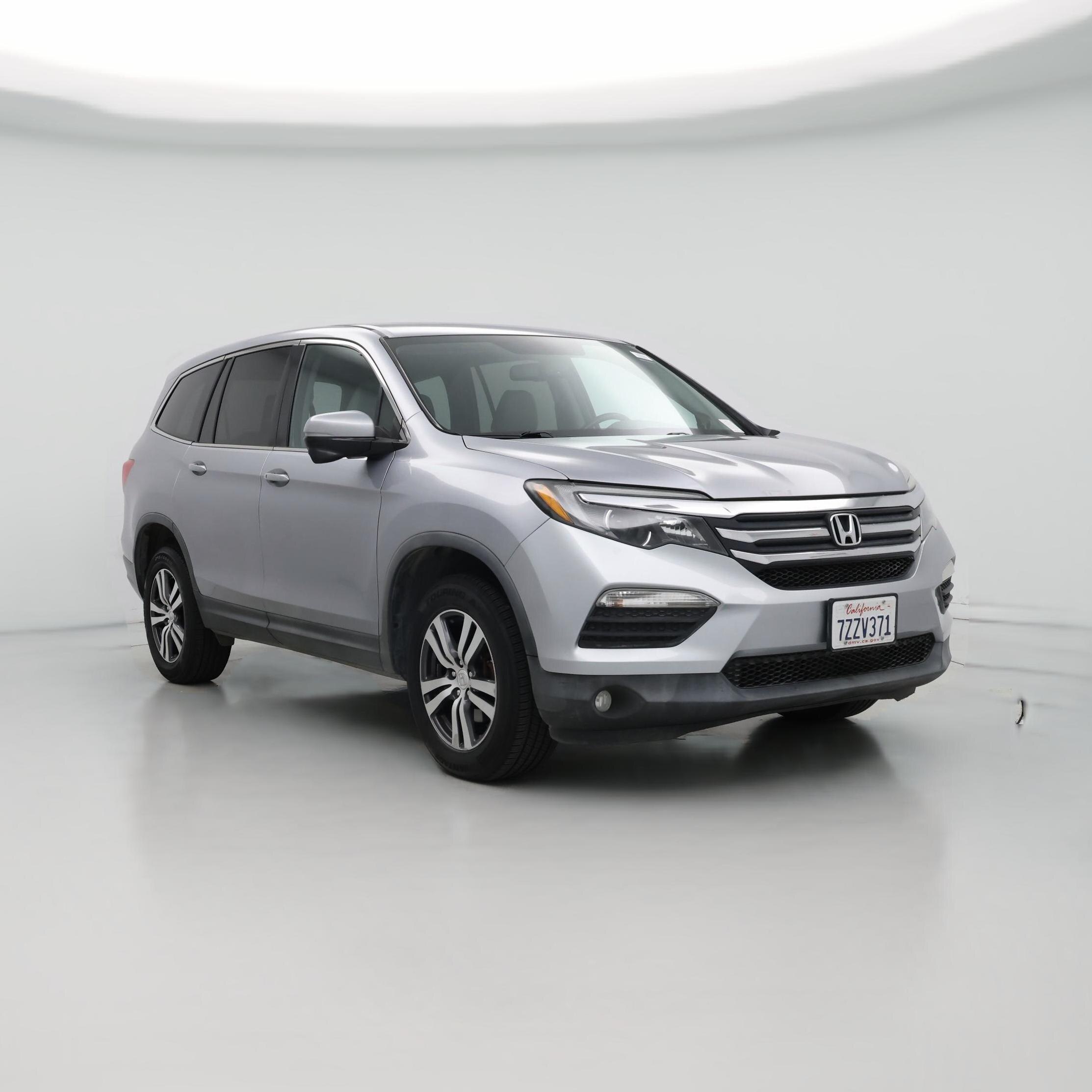 Thumbnail: 2017 Honda Pilot - 1