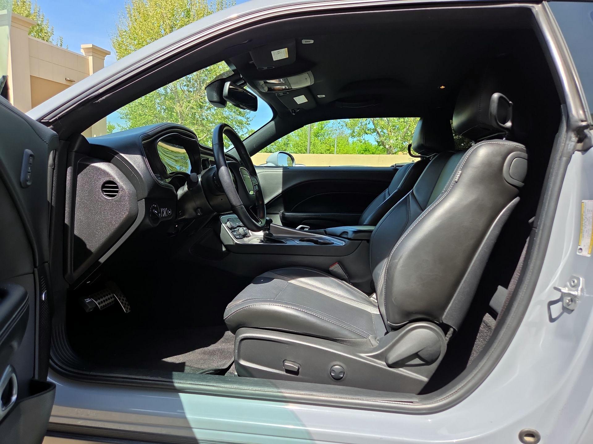 Thumbnail: 2022 Dodge Challenger - 9