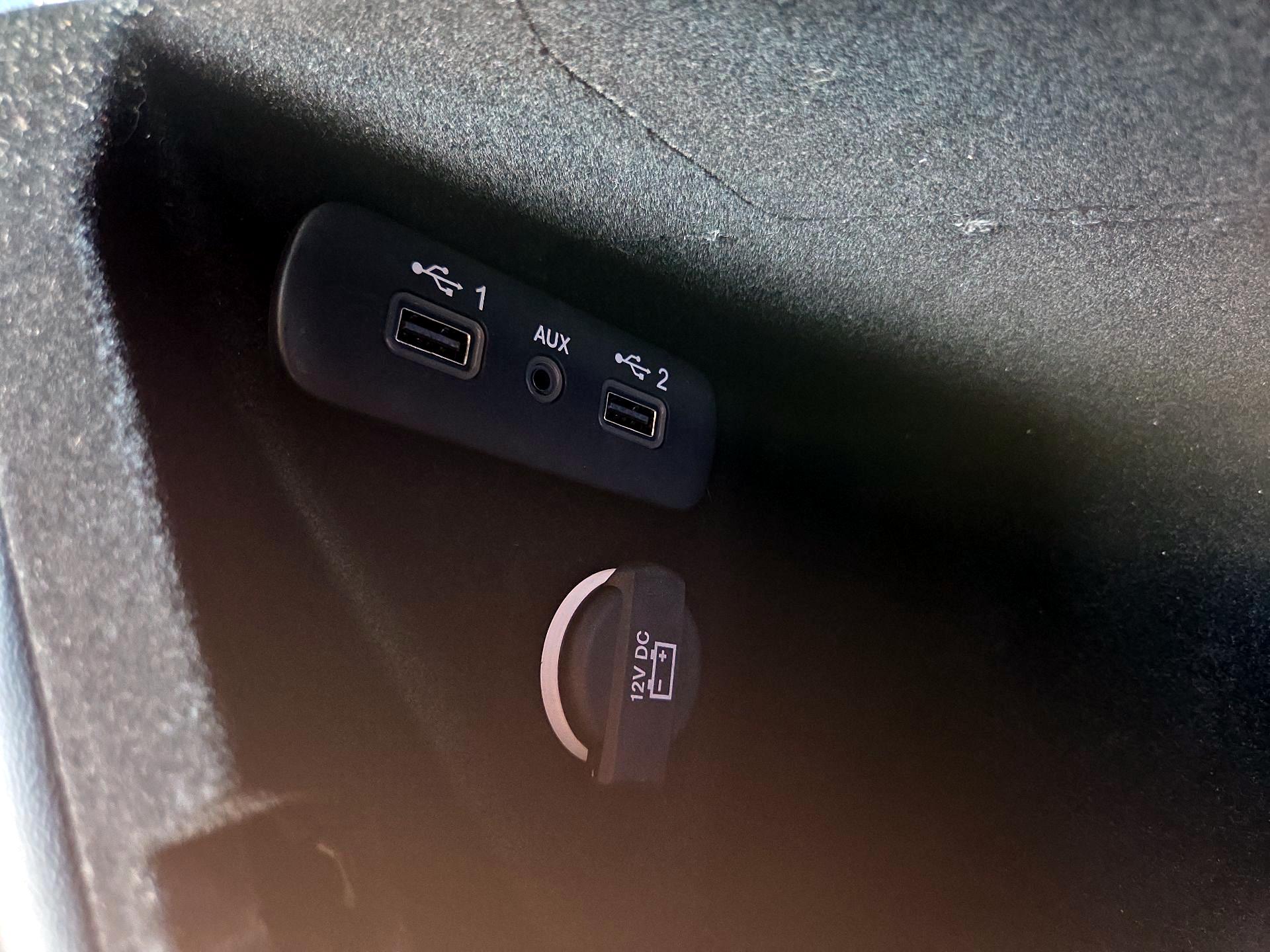 Thumbnail: 2022 Dodge Challenger - 16