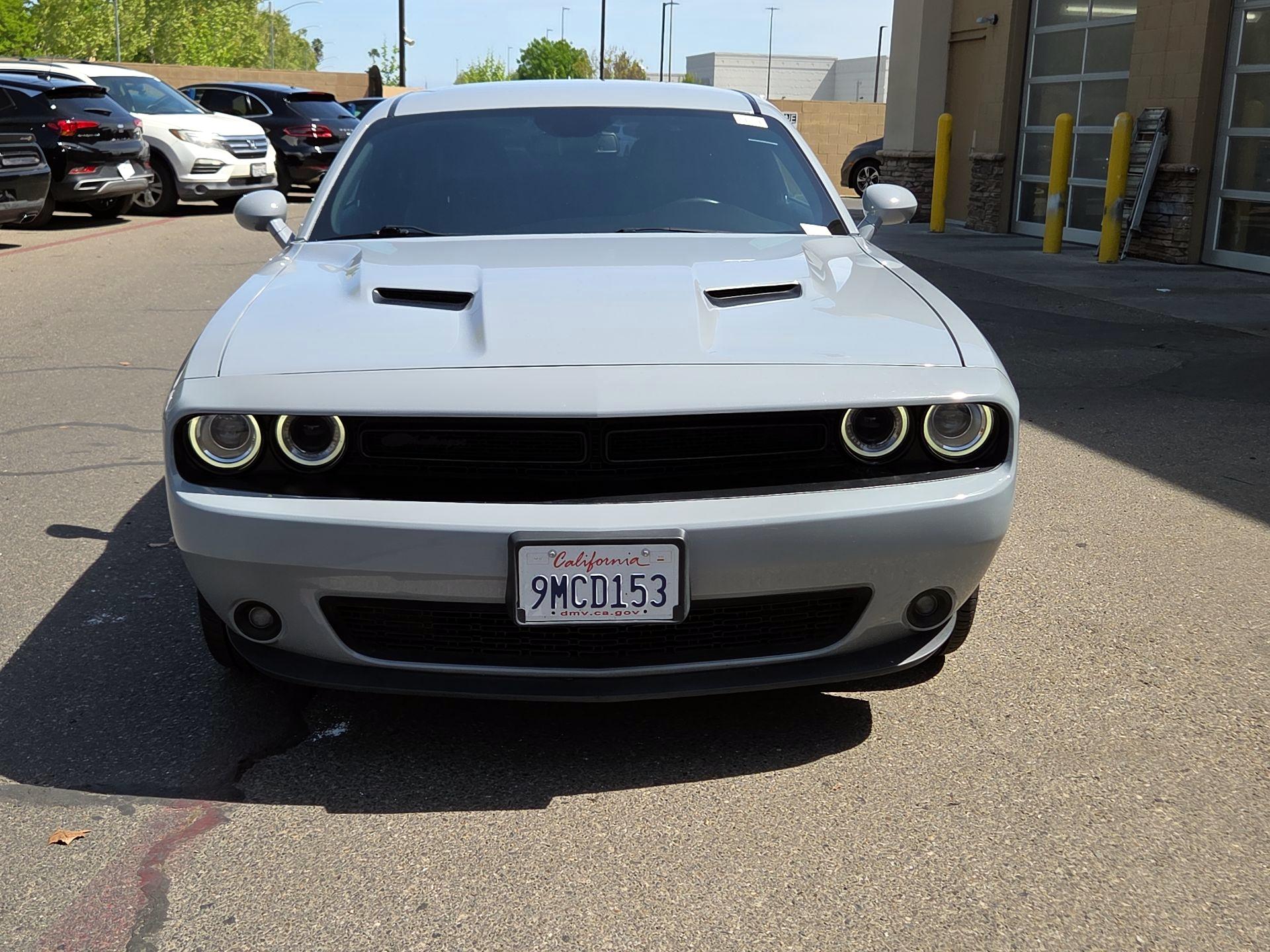 Thumbnail: 2022 Dodge Challenger - 2