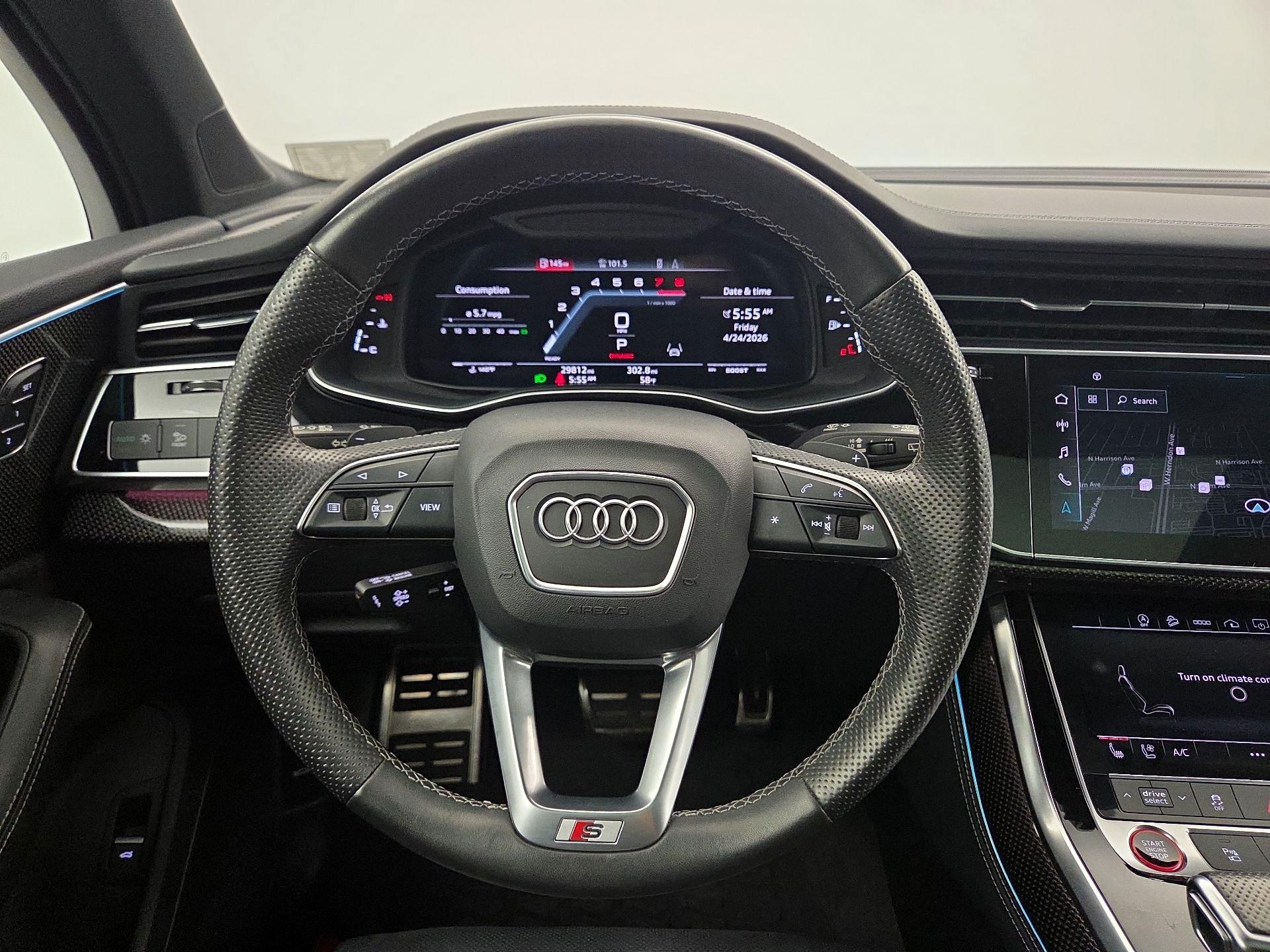 Thumbnail: 2022 Audi SQ7 - 10