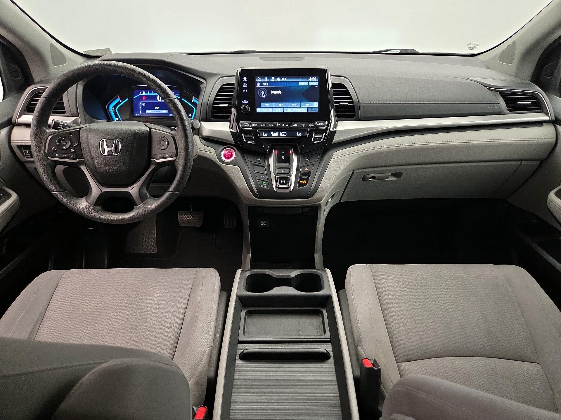 Thumbnail: 2018 Honda Odyssey - 9