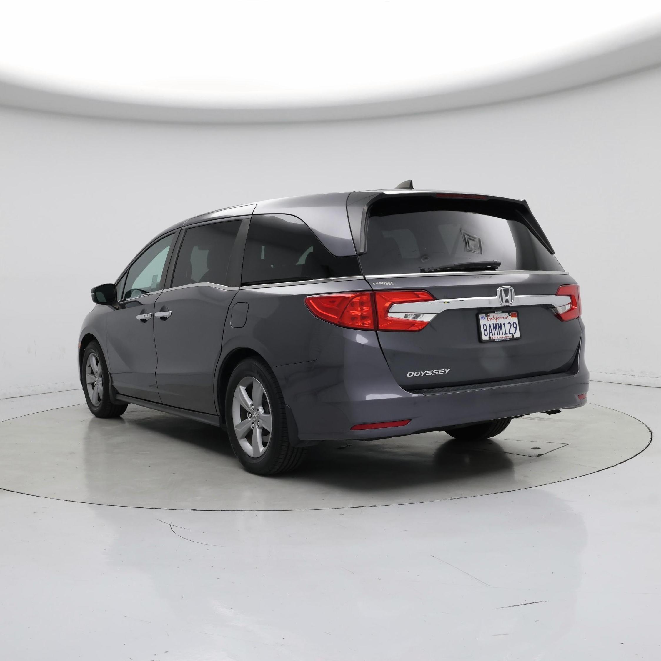 Thumbnail: 2018 Honda Odyssey - 2