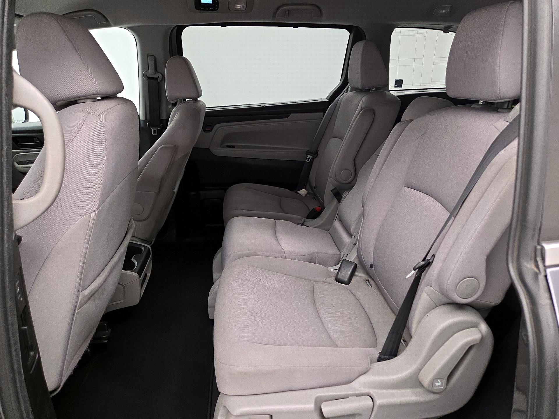 Thumbnail: 2018 Honda Odyssey - 19