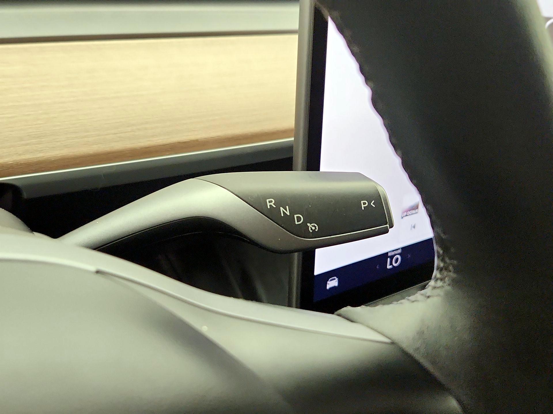 Thumbnail: 2023 Tesla Model Y - 17