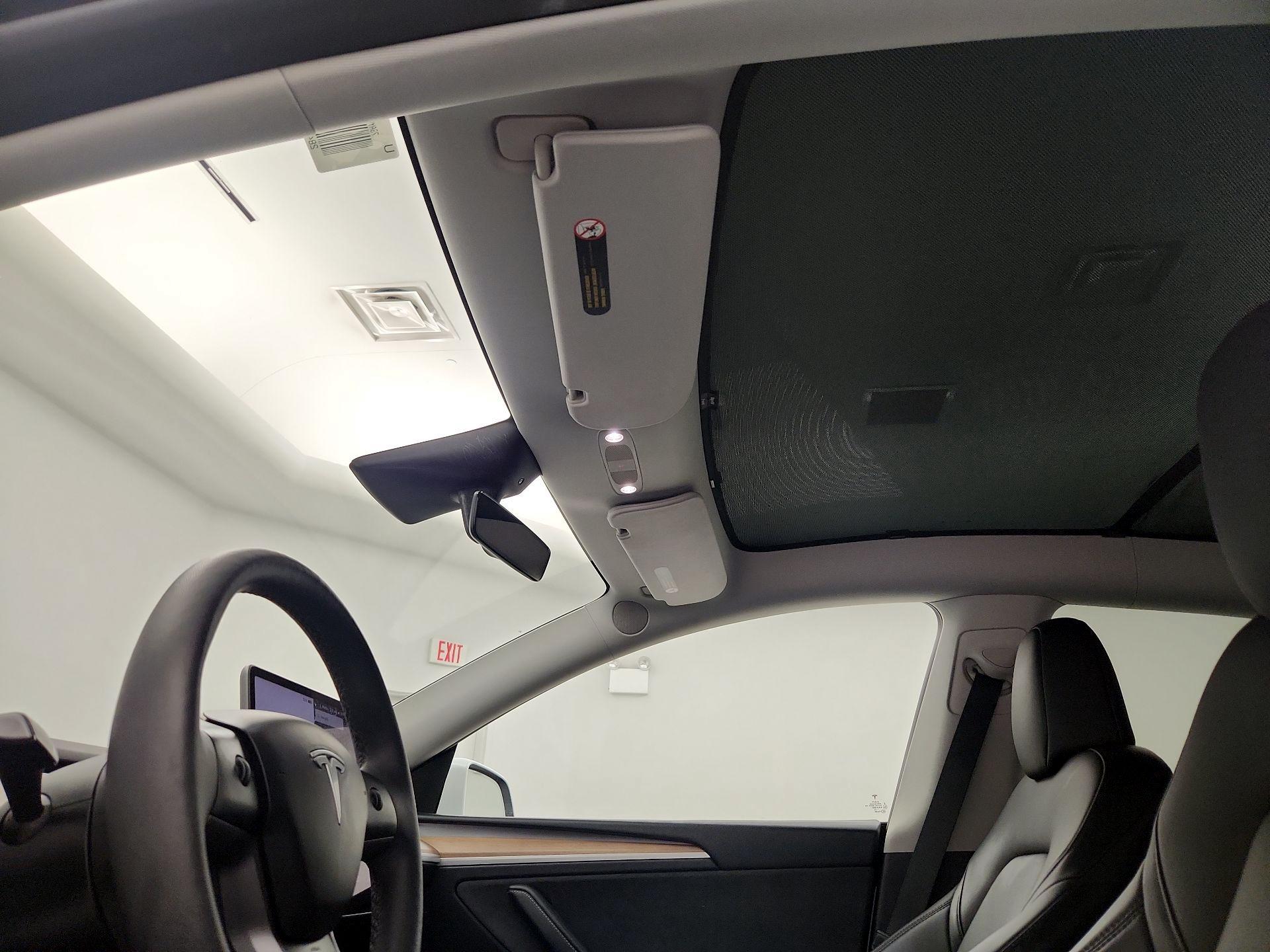 Thumbnail: 2023 Tesla Model Y - 18