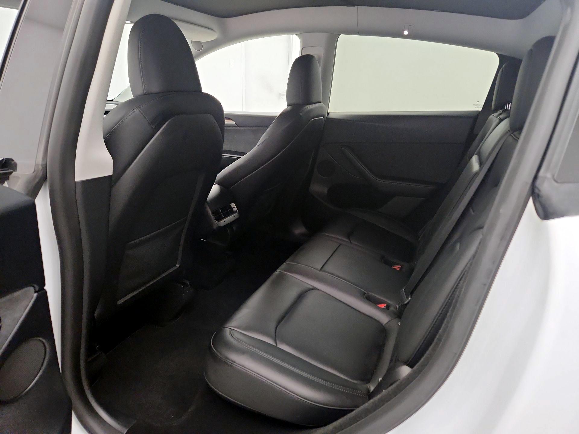 Thumbnail: 2023 Tesla Model Y - 19