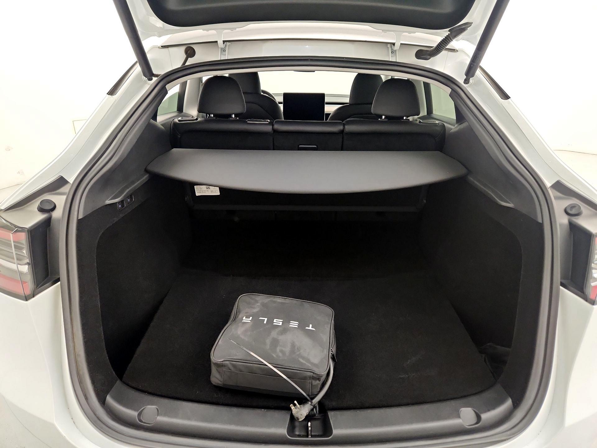 Thumbnail: 2023 Tesla Model Y - 20