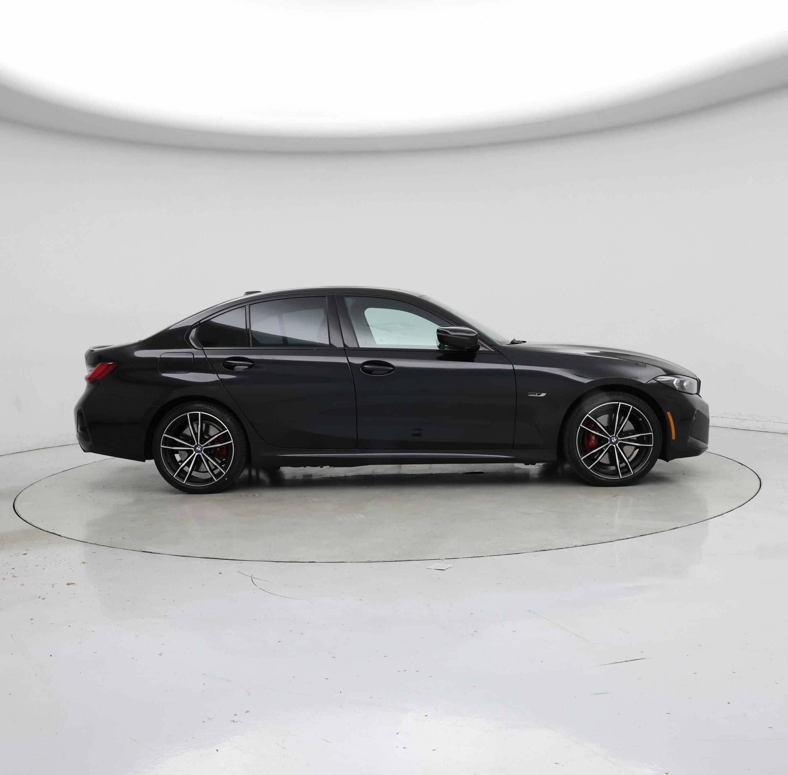 Thumbnail: 2023 BMW 3 Series - 7