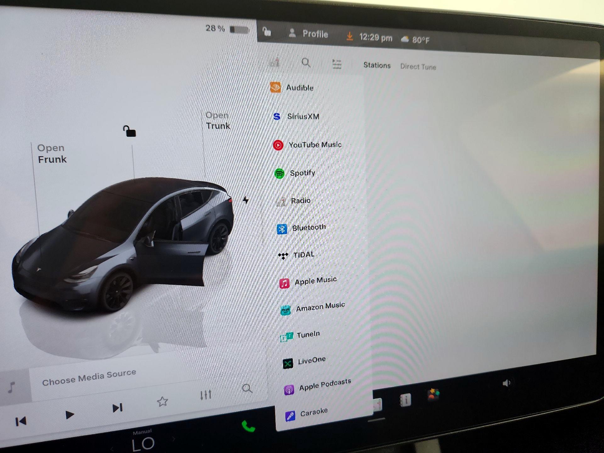Thumbnail: 2022 Tesla Model Y - 15