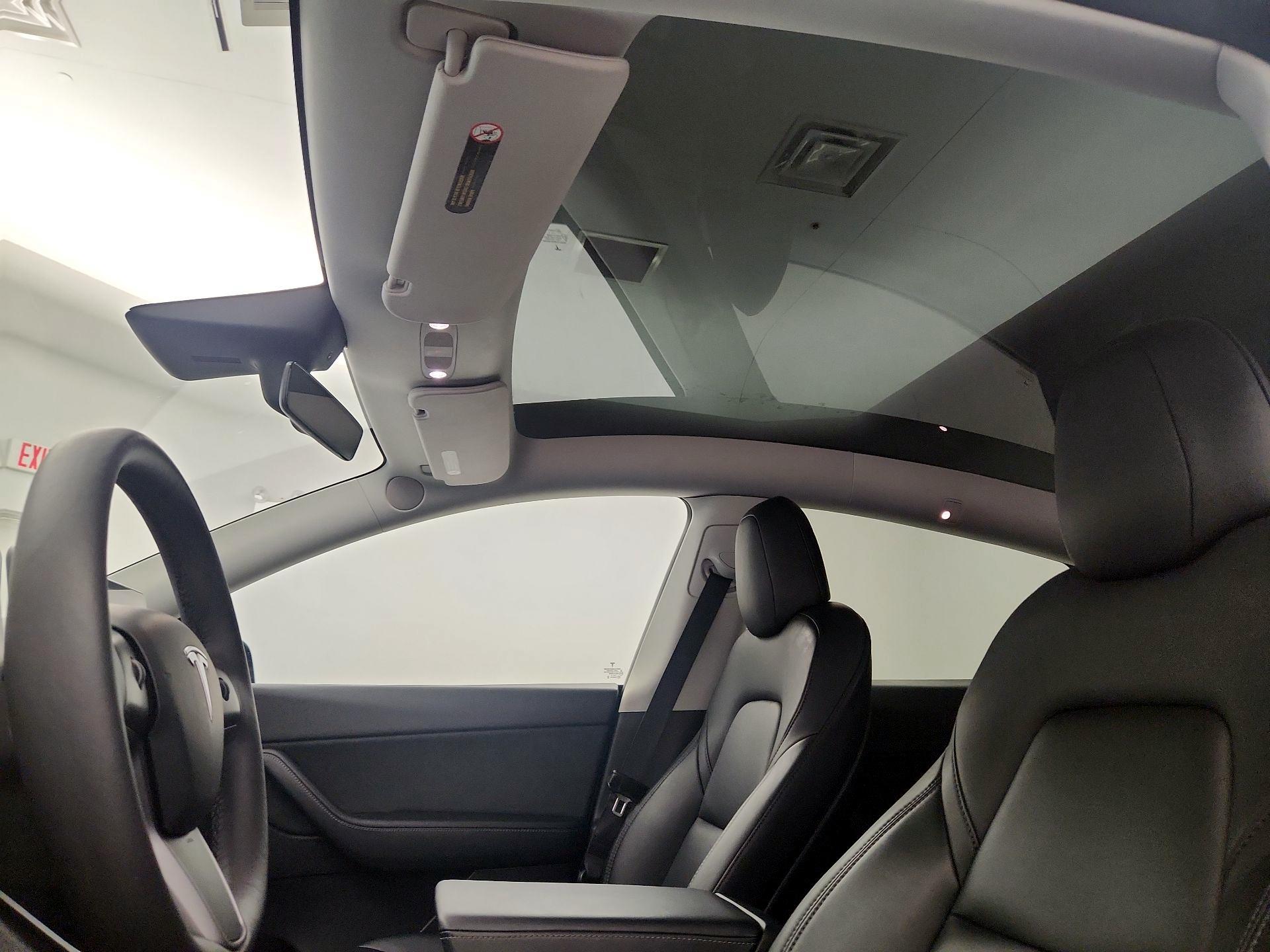 Thumbnail: 2022 Tesla Model Y - 18