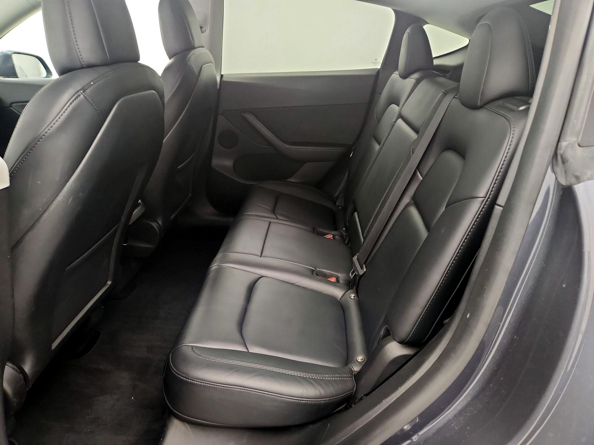 Thumbnail: 2022 Tesla Model Y - 19