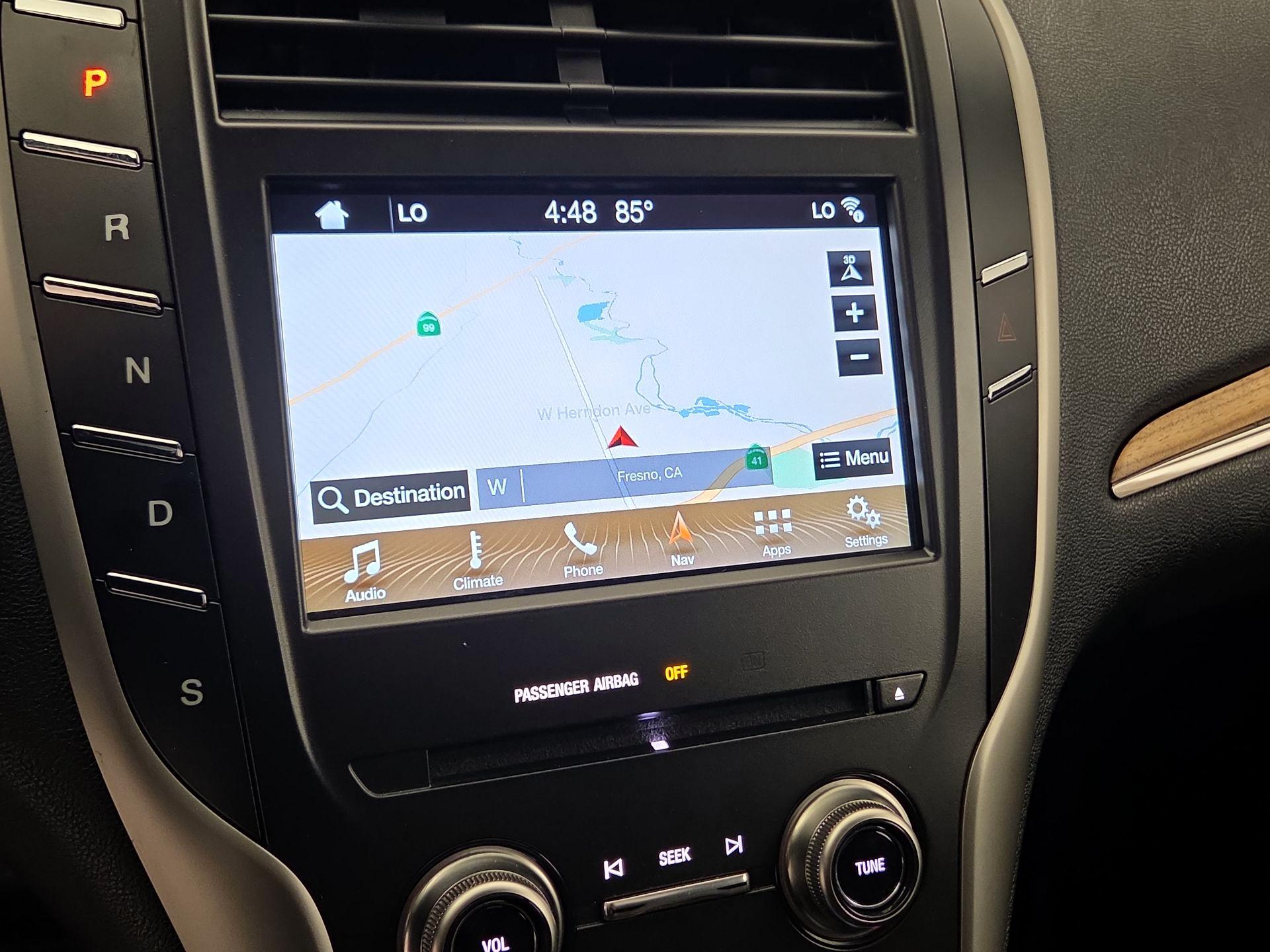 Thumbnail: 2016 Lincoln MKC - 14