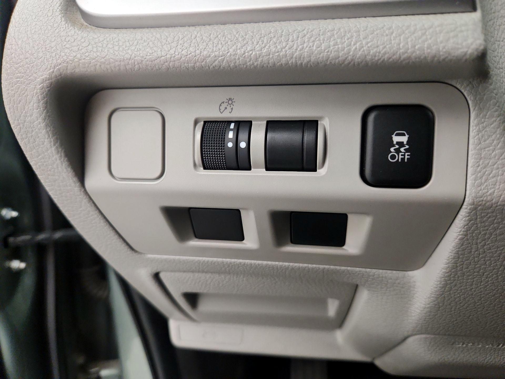 Thumbnail: 2018 Subaru Forester - 13