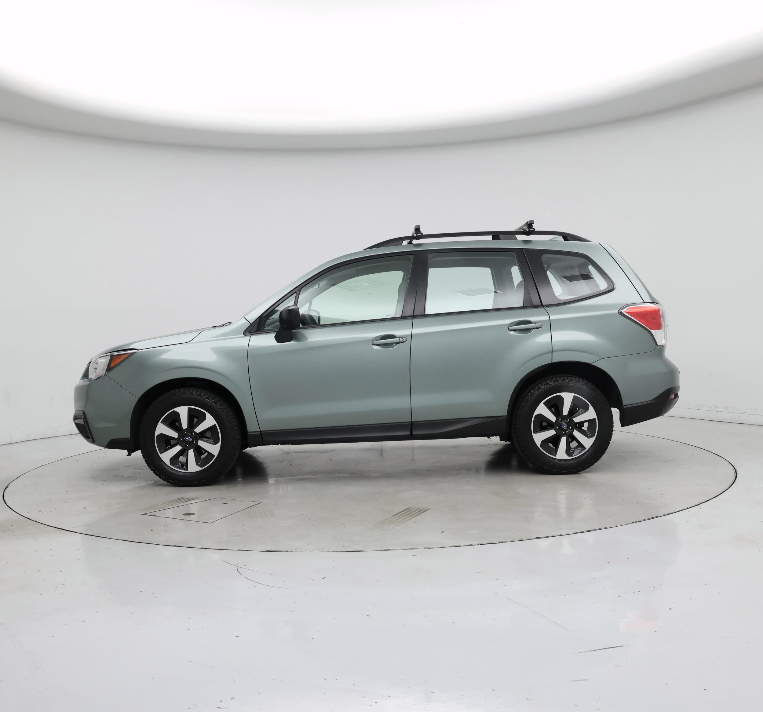 Thumbnail: 2018 Subaru Forester - 3