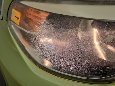 Headlight(s) Front Cosmetic Imperfection