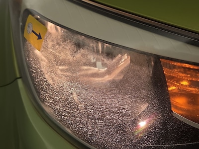 Headlight(s) Front Cosmetic Imperfection