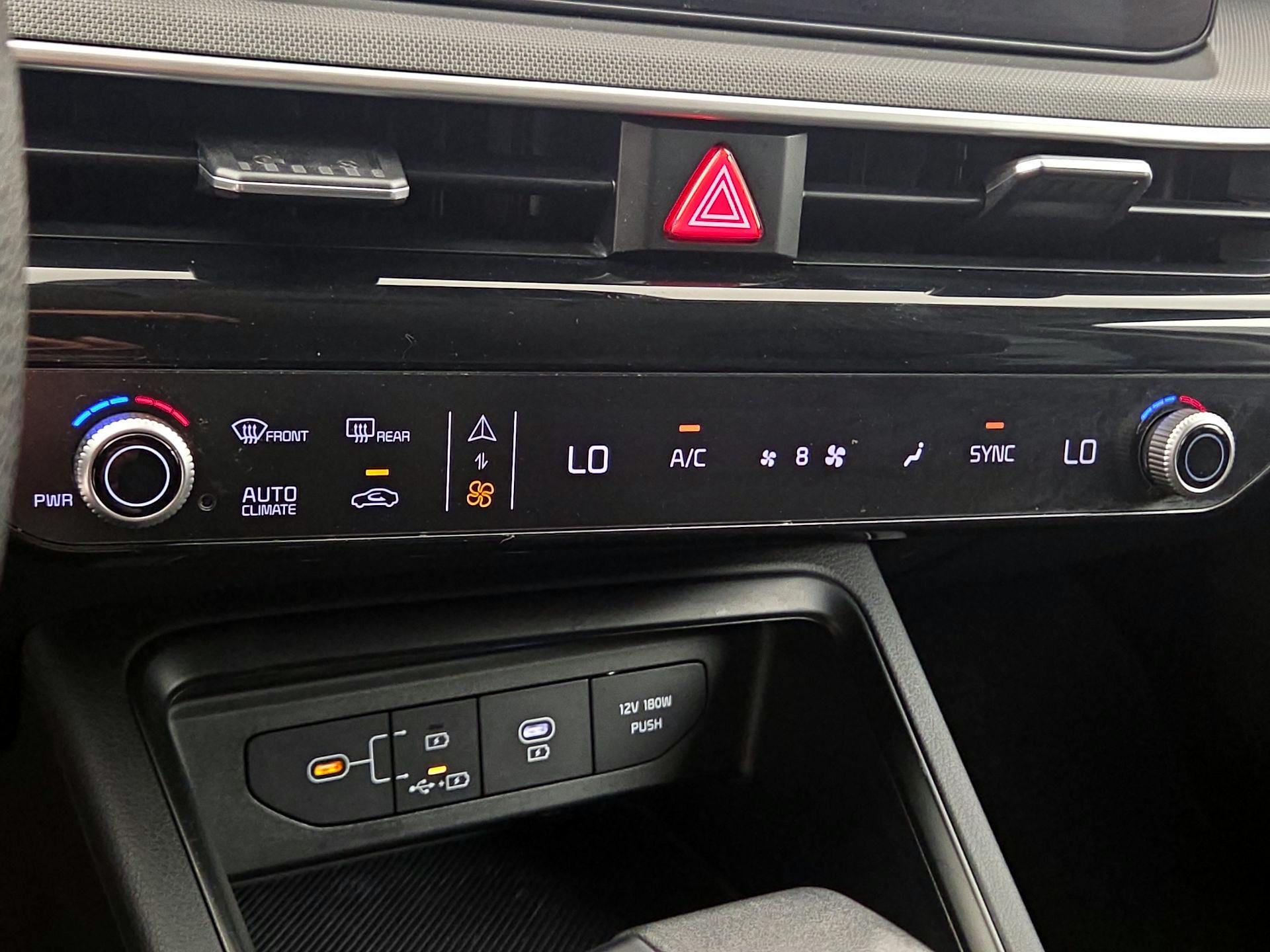 Thumbnail: 2025 Kia K5 - 16