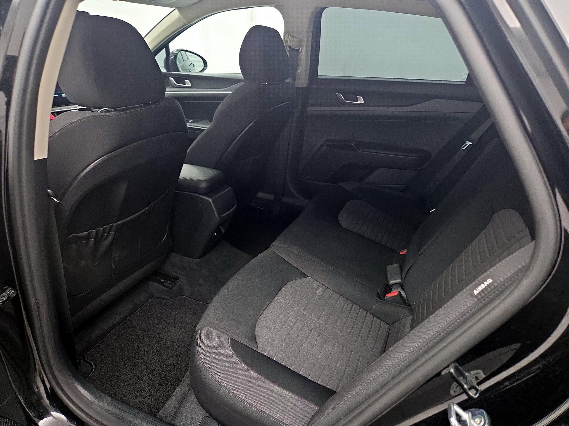 Thumbnail: 2025 Kia K5 - 19