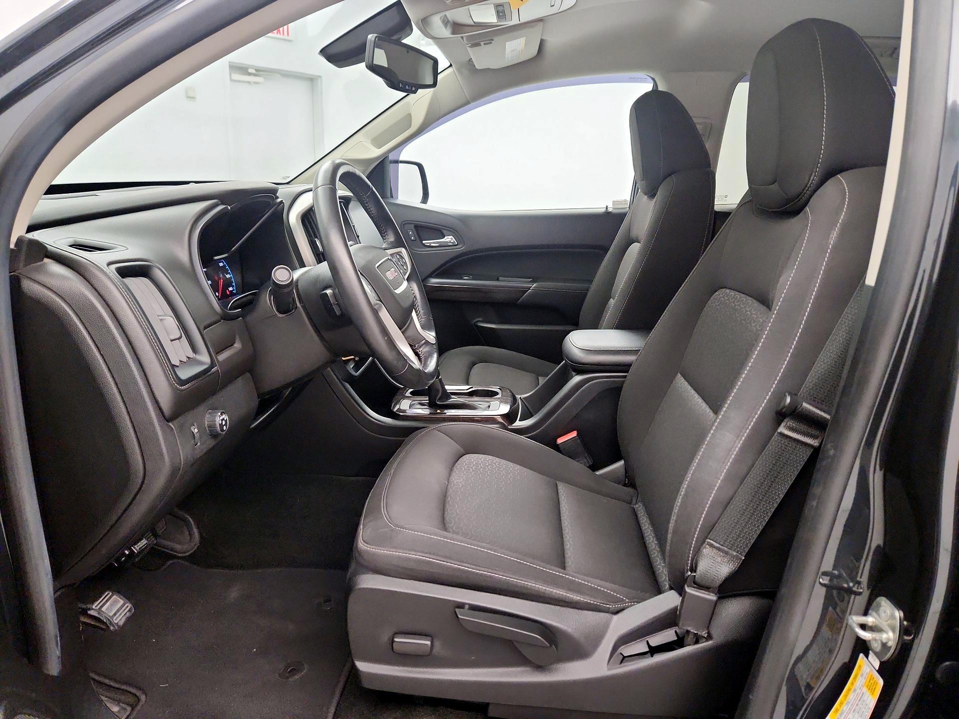 Thumbnail: 2018 GMC Canyon - 11