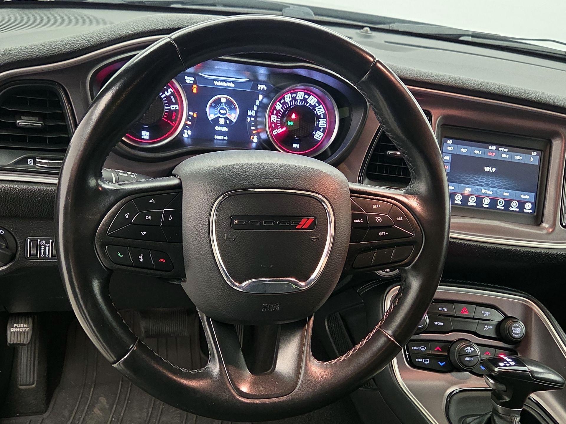 Thumbnail: 2022 Dodge Challenger - 10