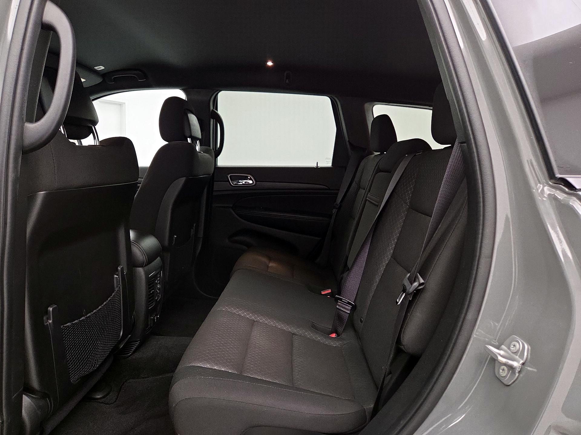 Thumbnail: 2021 Jeep Grand Cherokee - 20