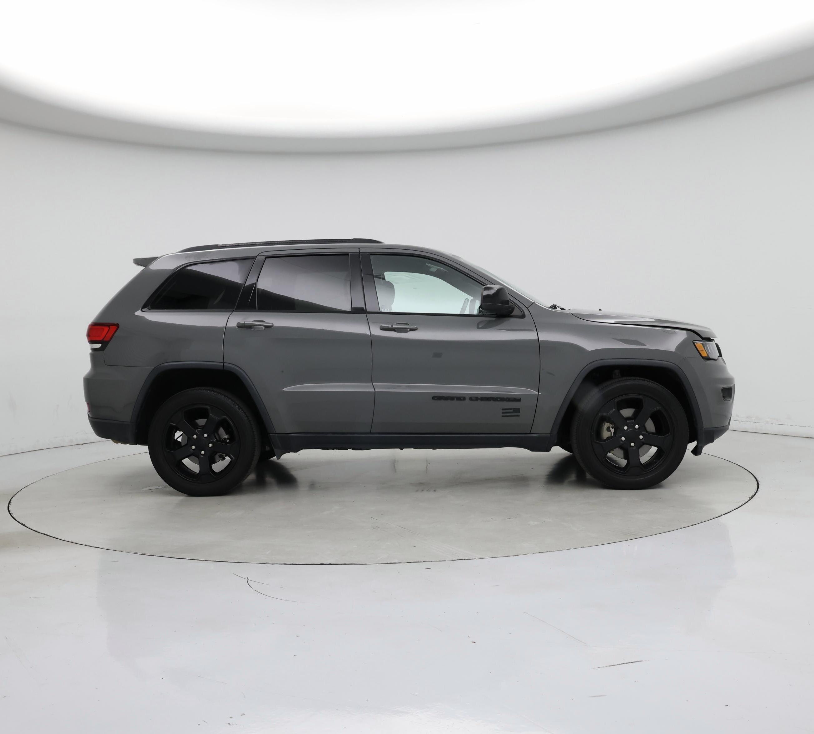 Thumbnail: 2021 Jeep Grand Cherokee - 7