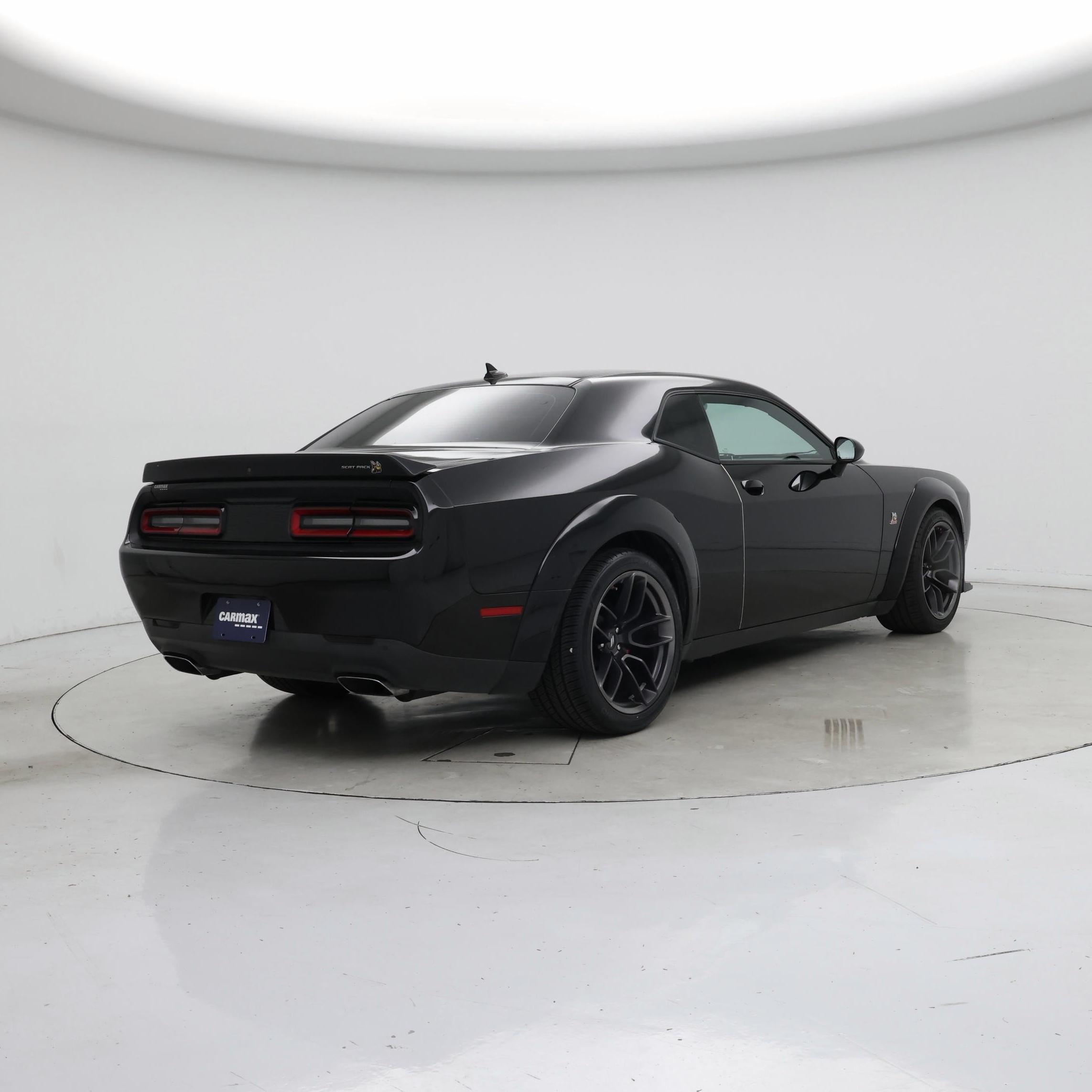 Thumbnail: 2021 Dodge Challenger - 8