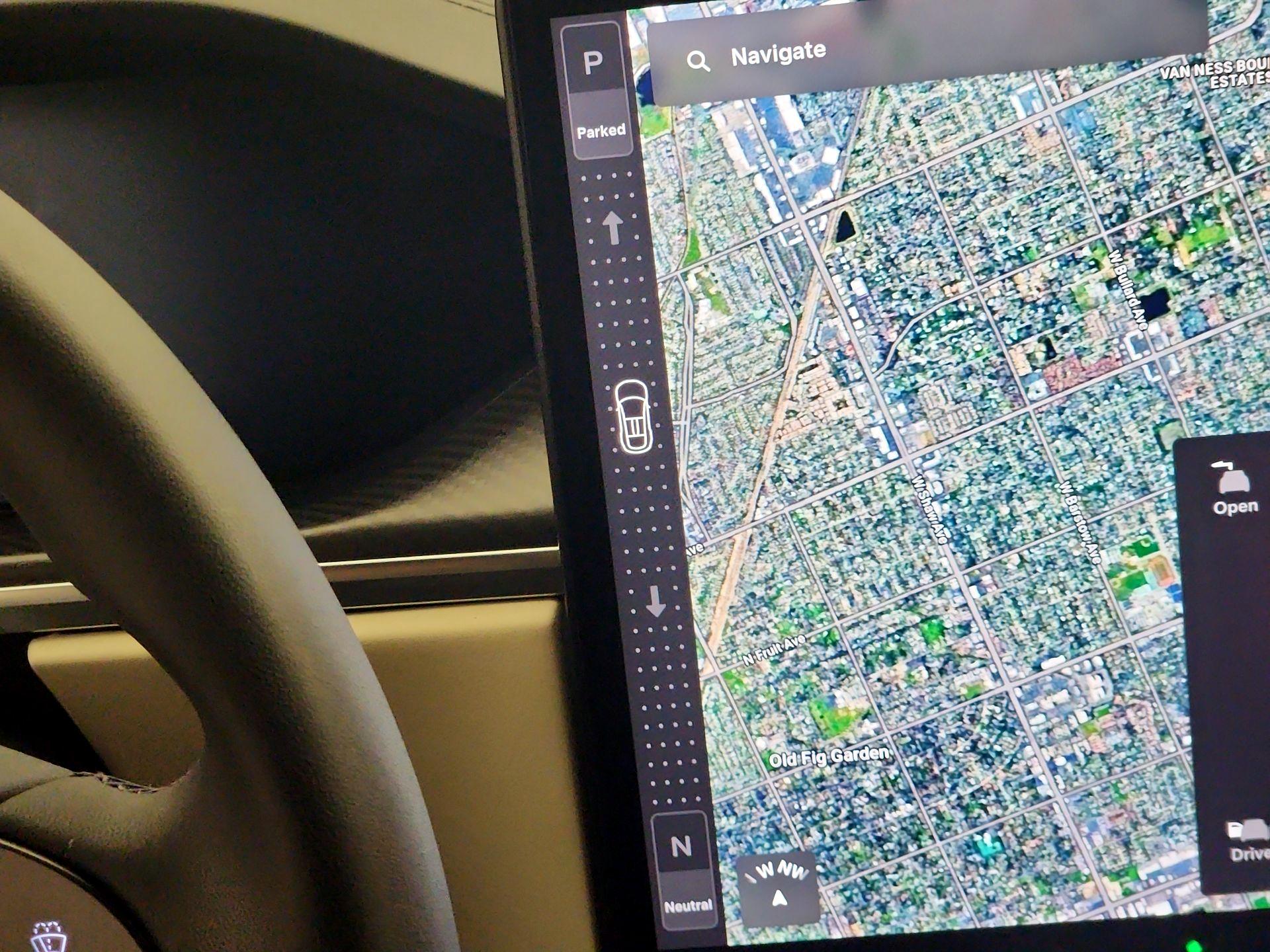 Thumbnail: 2023 Tesla Model X - 17