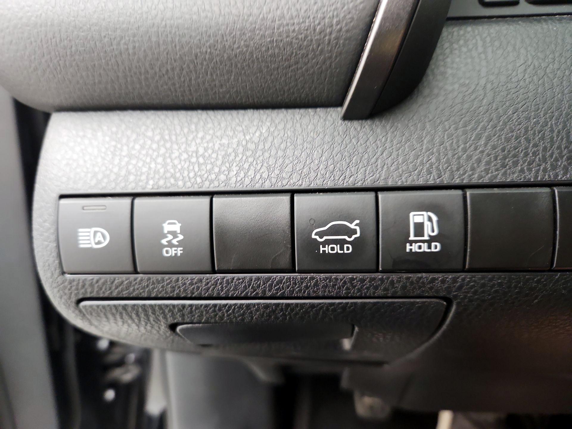 Thumbnail: 2024 Toyota Camry - 13