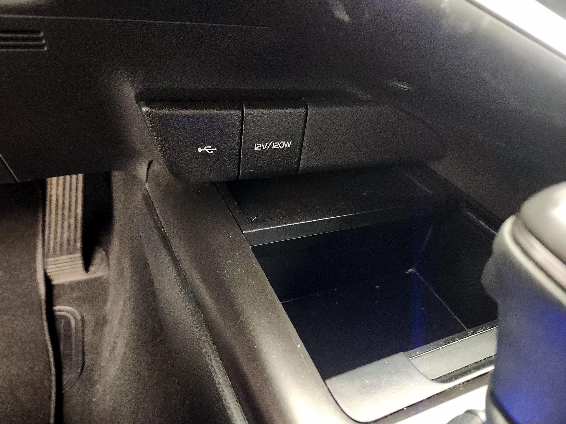 Thumbnail: 2024 Toyota Camry - 18