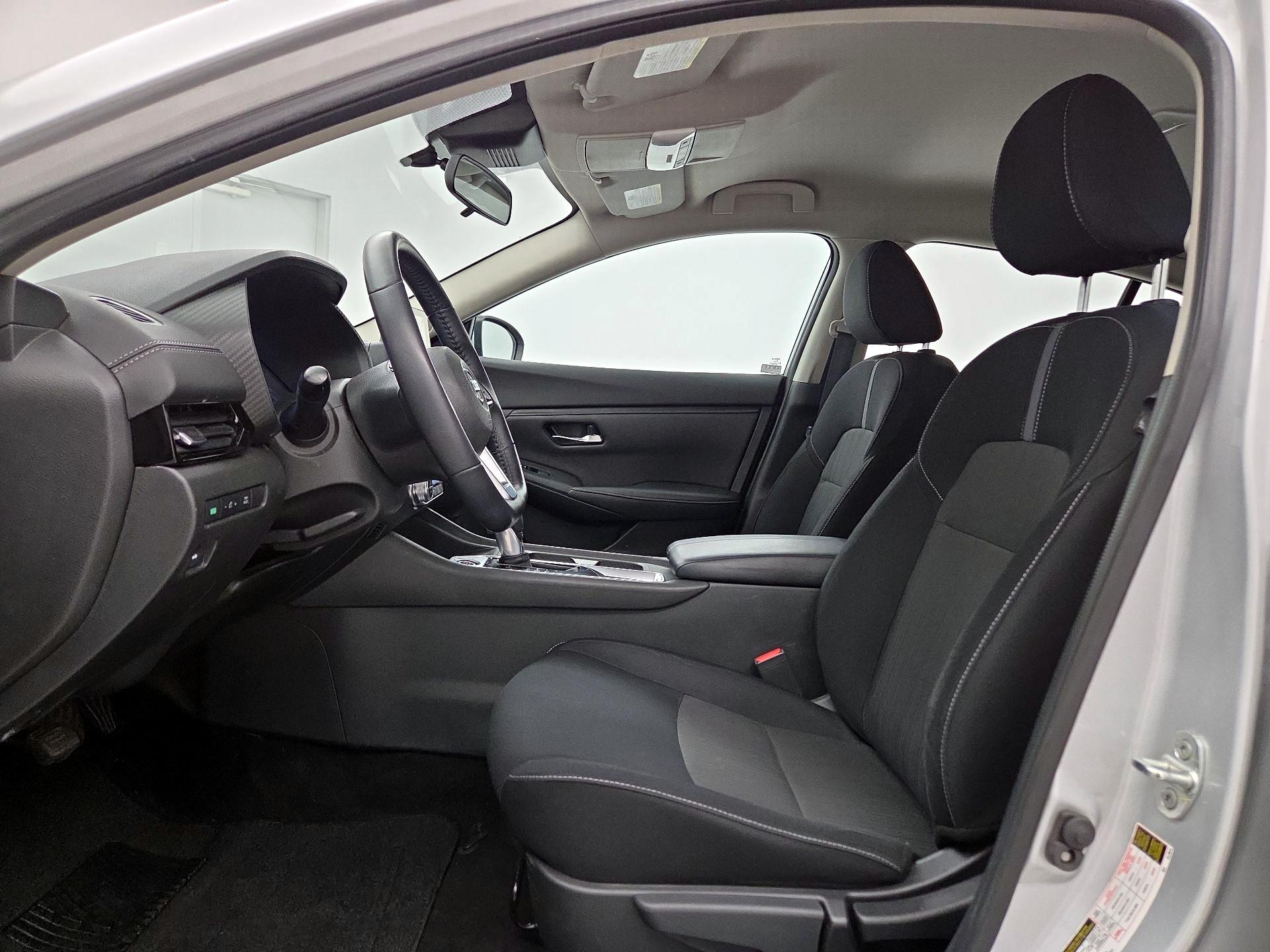 Thumbnail: 2020 Nissan Sentra - 11