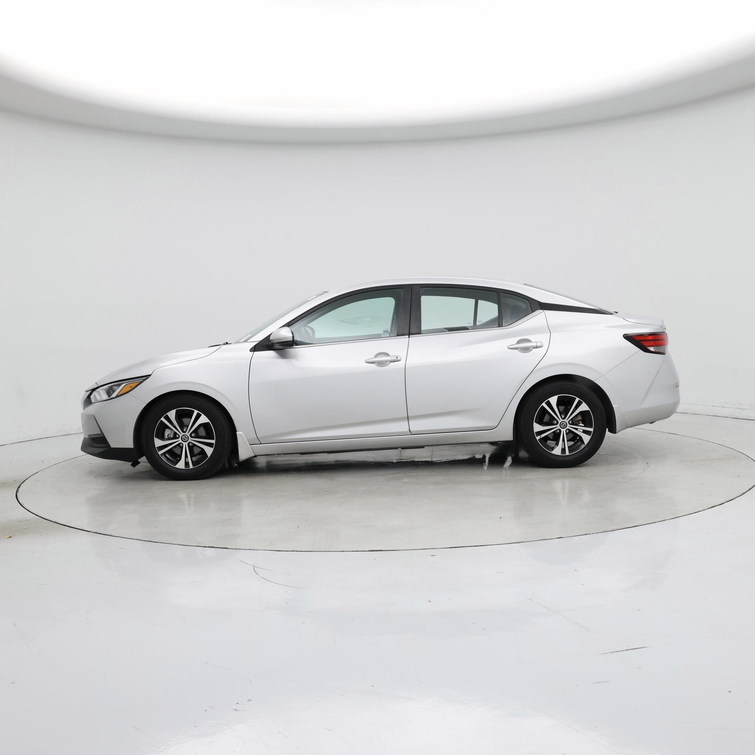 Thumbnail: 2020 Nissan Sentra - 3