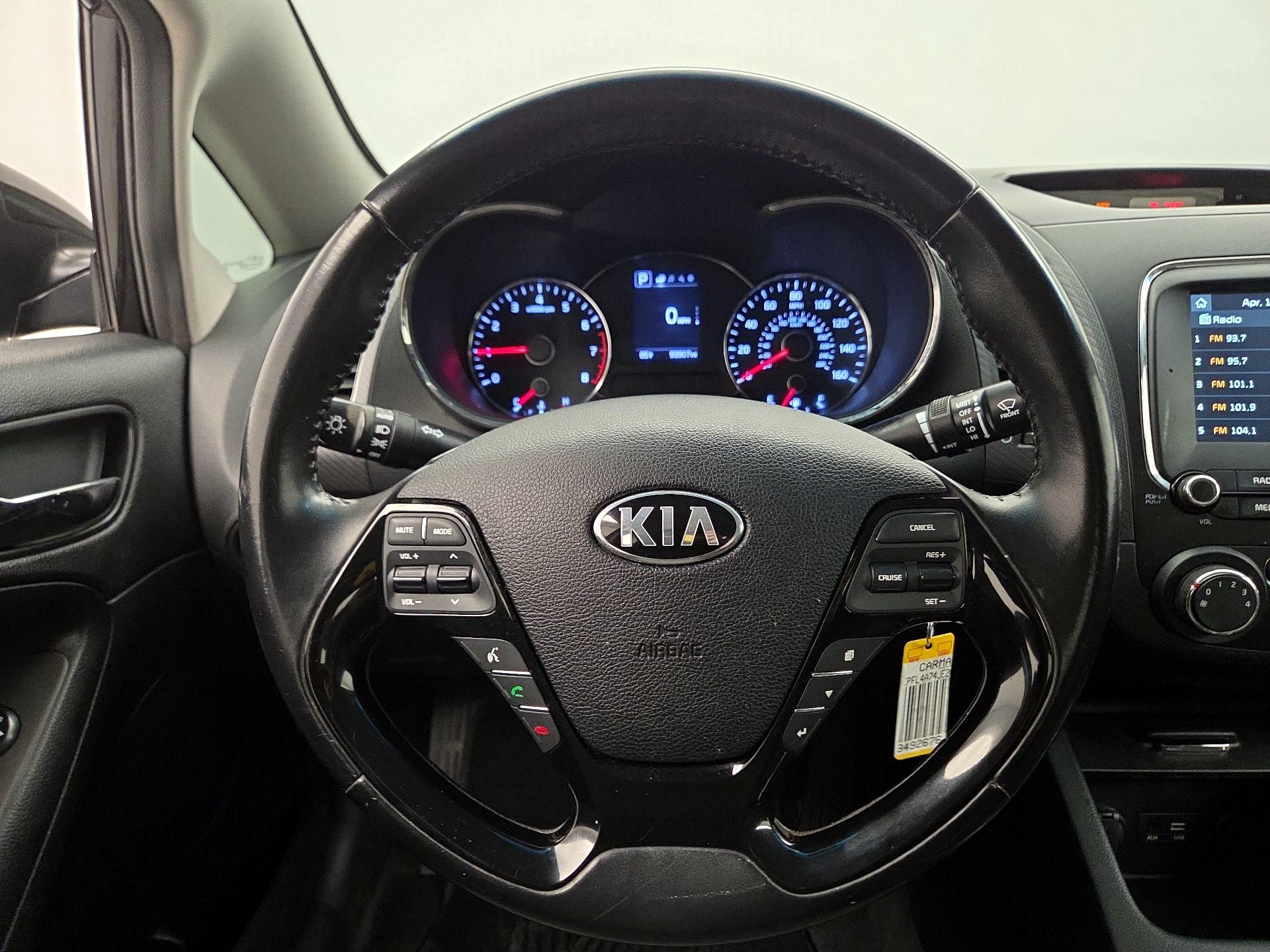 Thumbnail: 2018 Kia Forte - 10