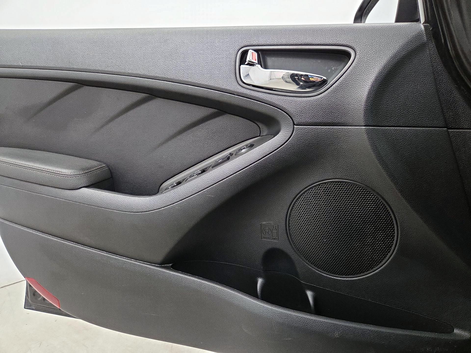 Thumbnail: 2018 Kia Forte - 12