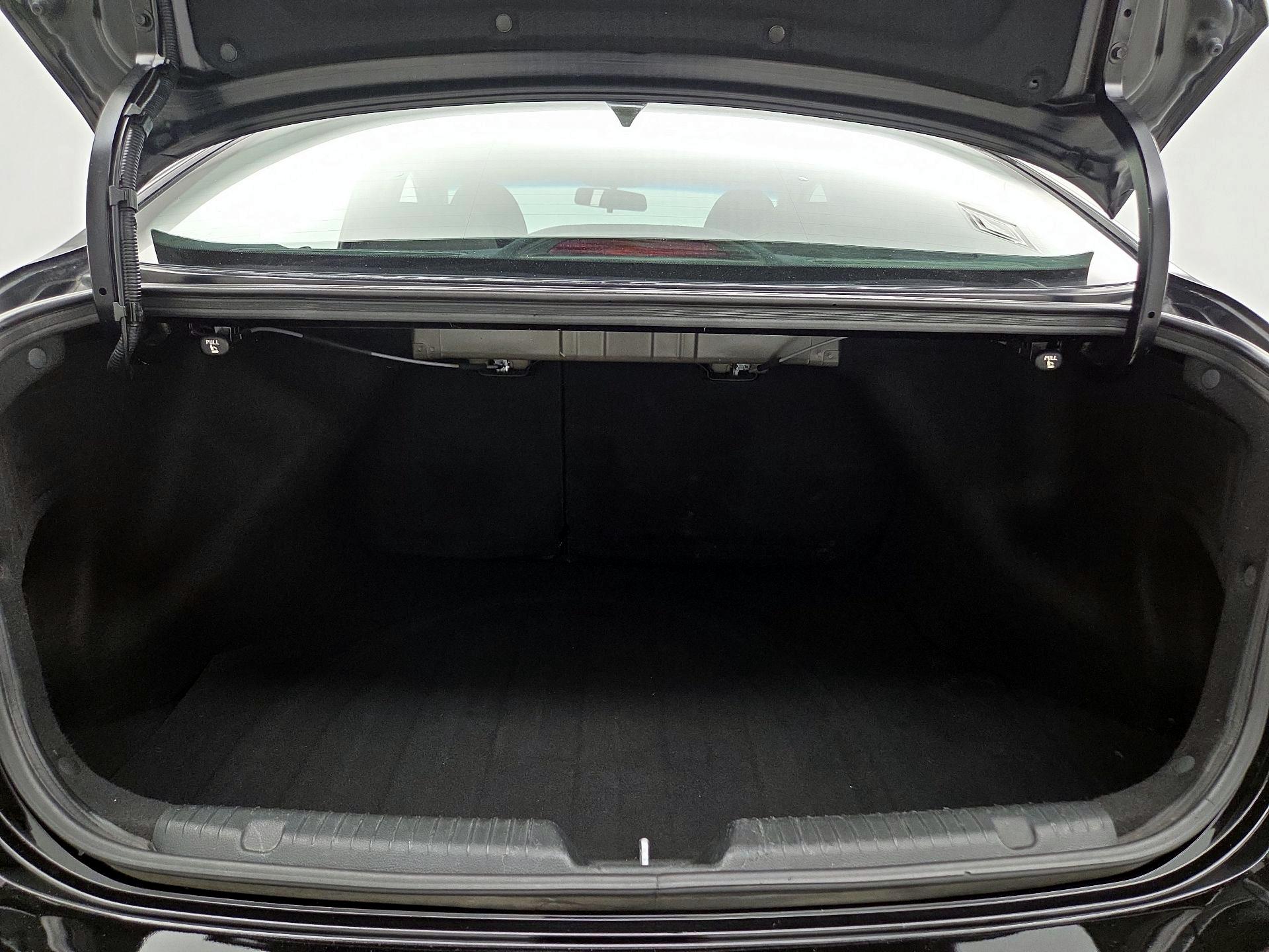 Thumbnail: 2018 Kia Forte - 20