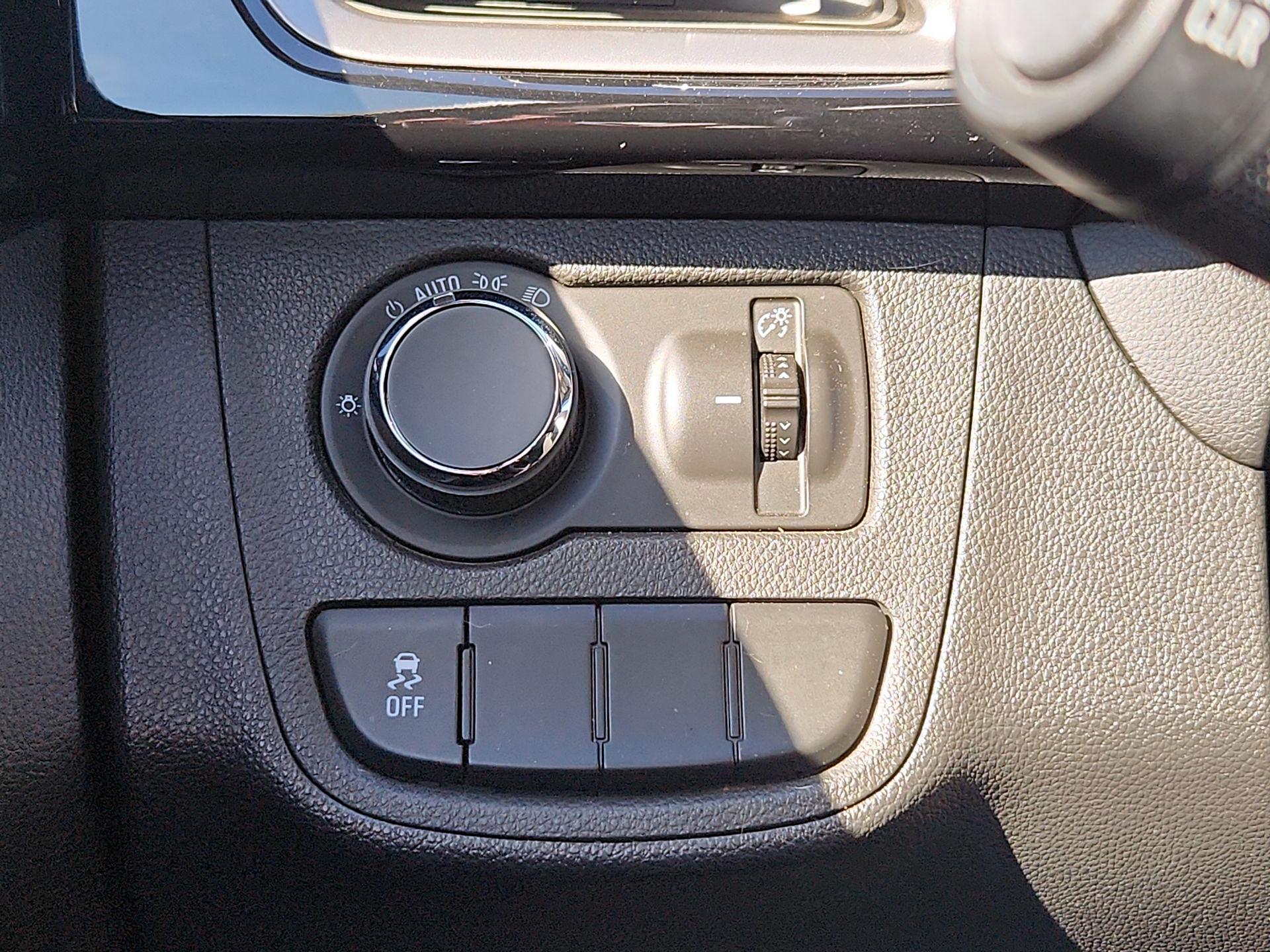 Thumbnail: 2022 Chevrolet Spark - 11