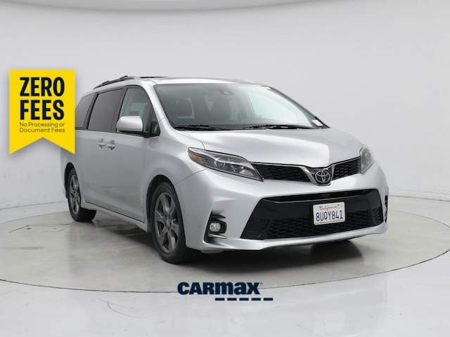 Silver 2020 Toyota Sienna SE Premium 8-Passenger FWD Minivan Front-Wheel Drive Automatic