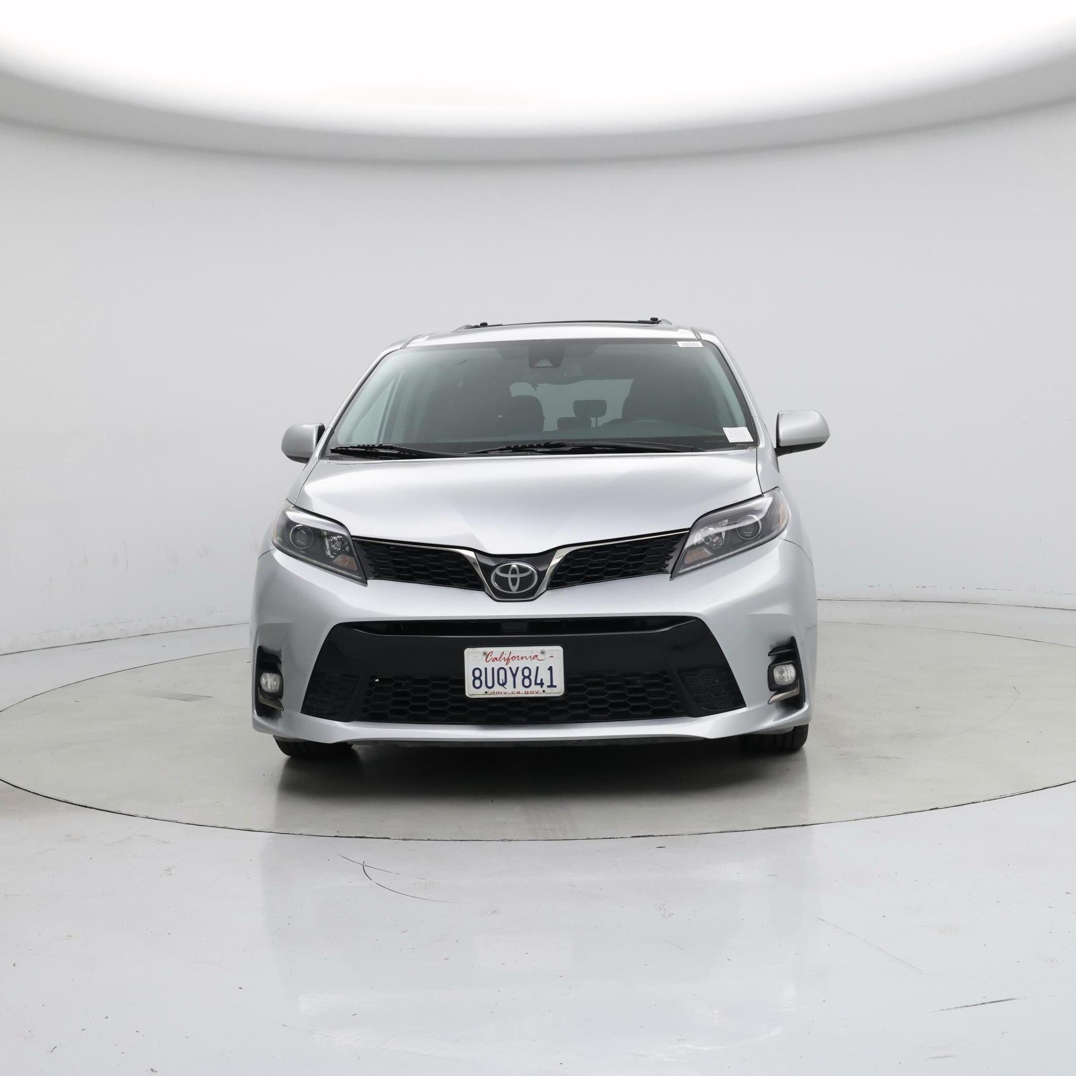 Thumbnail: 2020 Toyota Sienna - 5