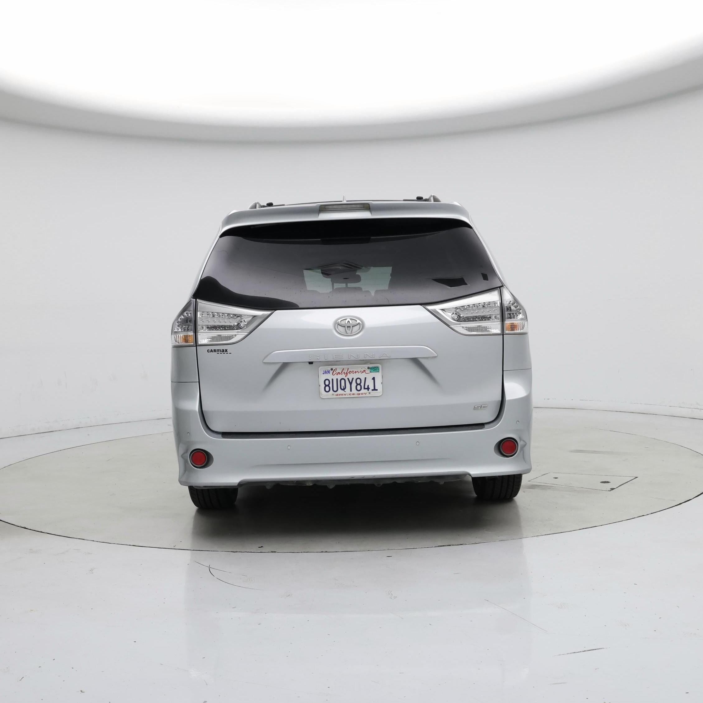 Thumbnail: 2020 Toyota Sienna - 6