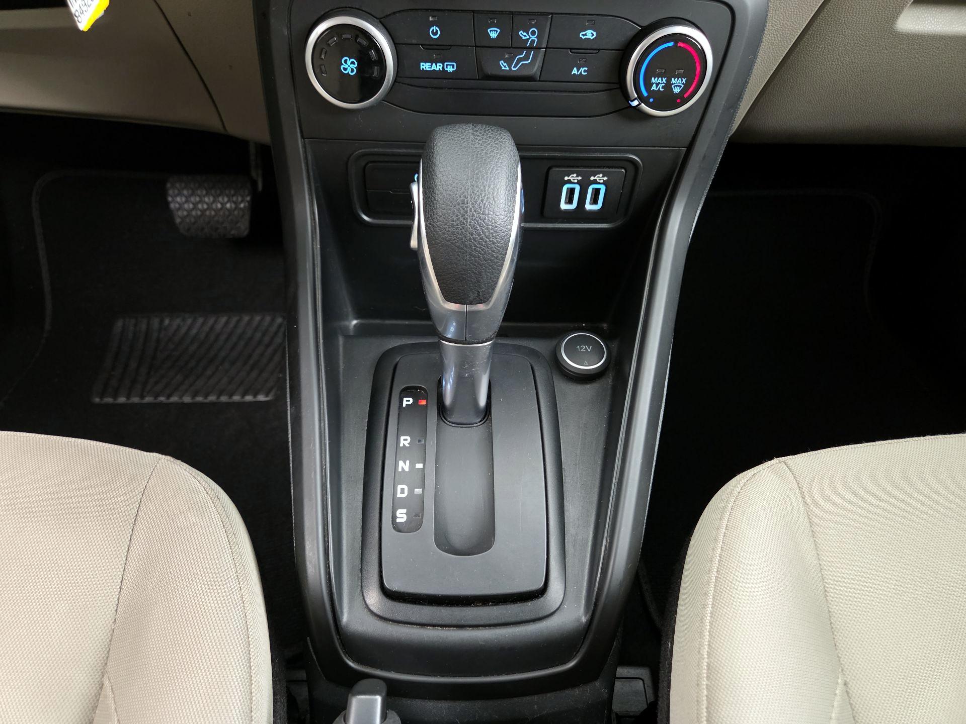 Thumbnail: 2021 Ford EcoSport - 17