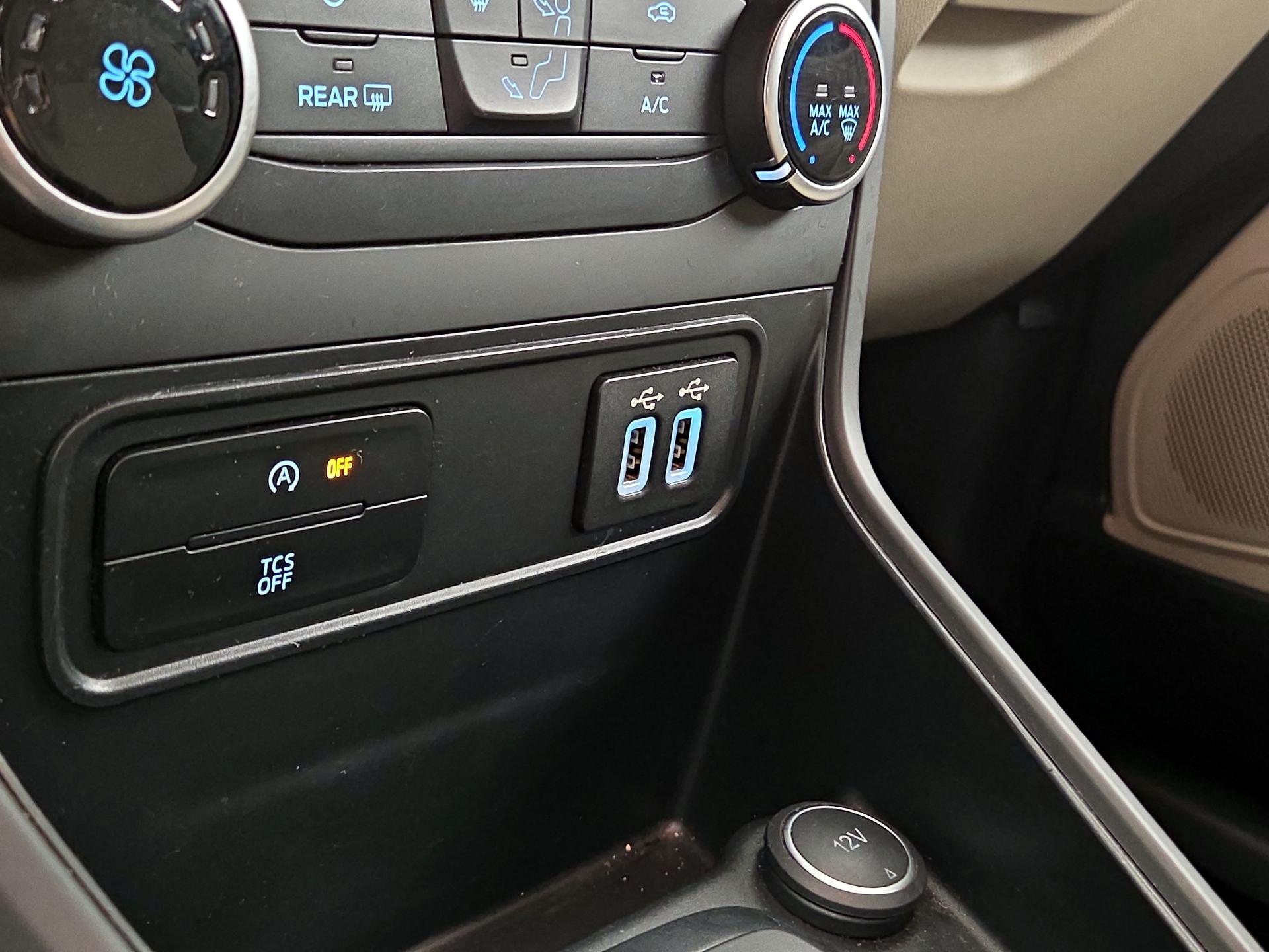 Thumbnail: 2021 Ford EcoSport - 18