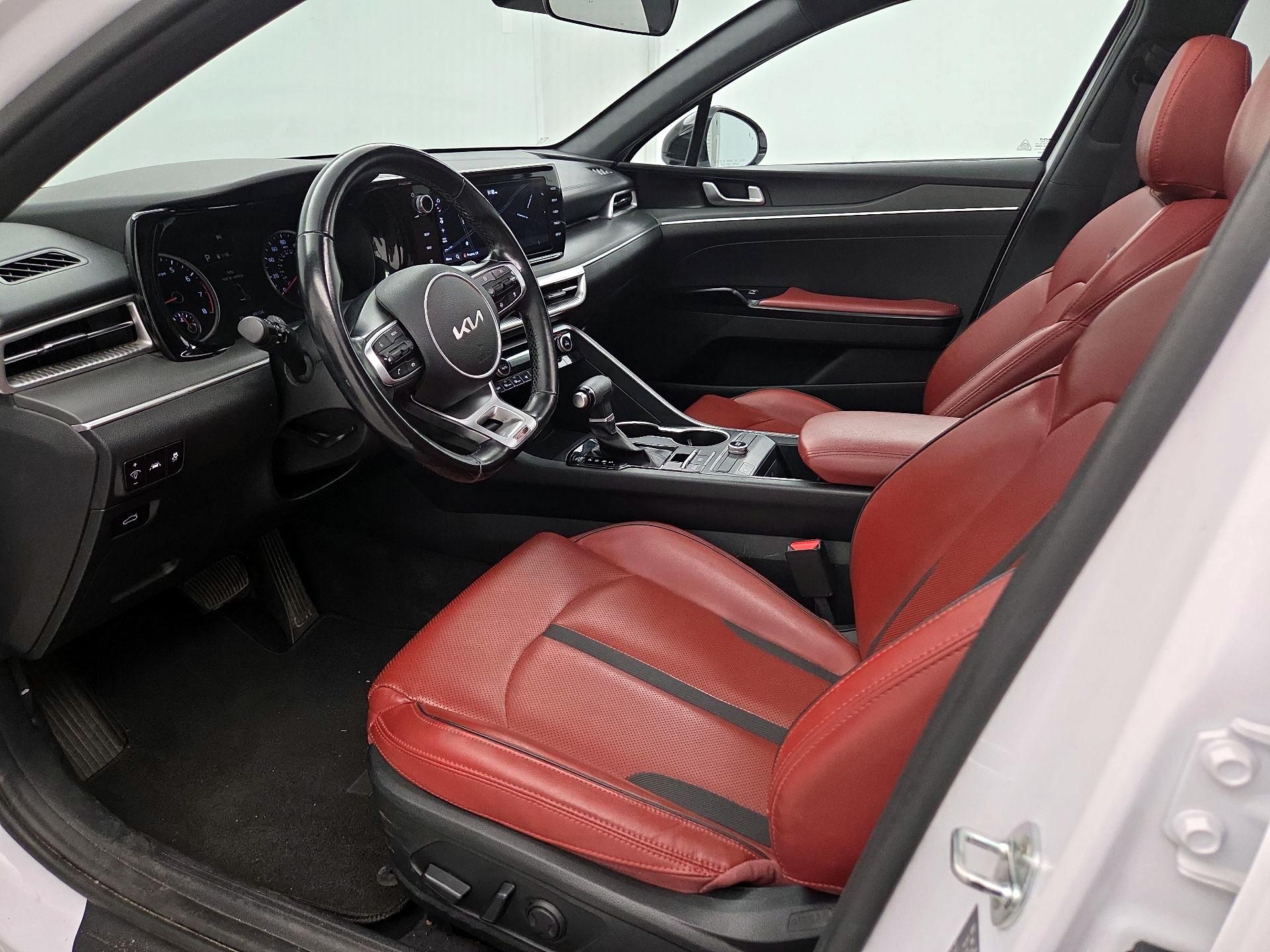 Thumbnail: 2022 Kia K5 - 11
